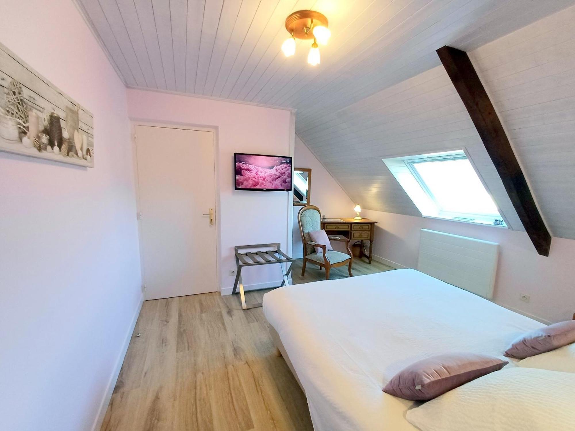 Au Calme A 10Mn Des Baies De Douarnenez Et Audierne Avec Cuisine A Disposition Mahalon Экстерьер фото