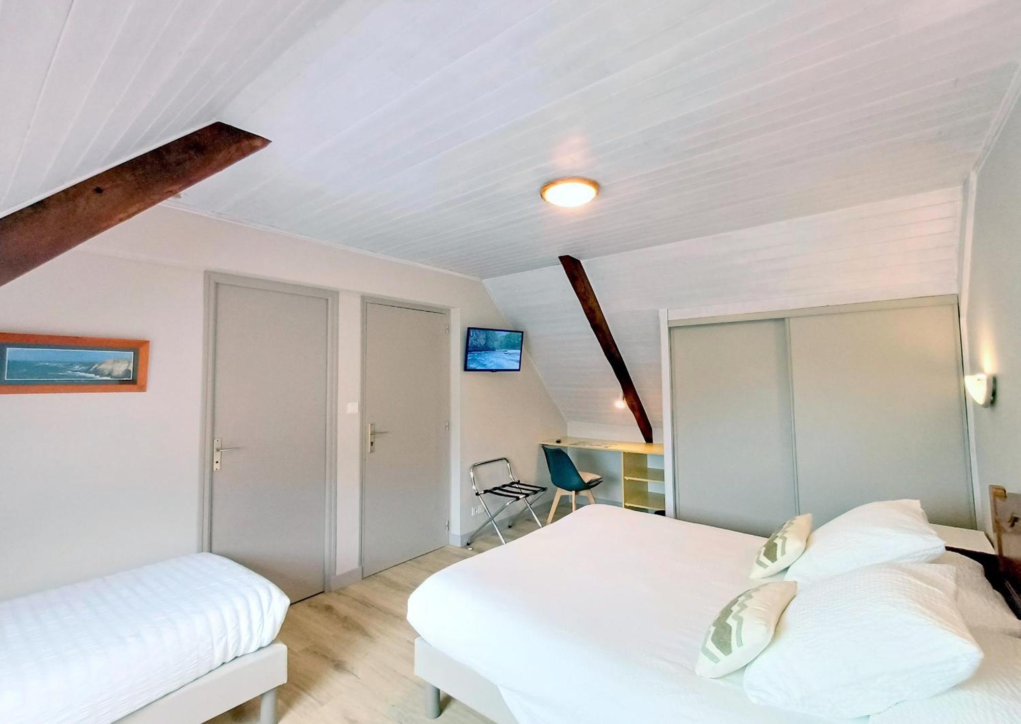 Au Calme A 10Mn Des Baies De Douarnenez Et Audierne Avec Cuisine A Disposition Mahalon Экстерьер фото